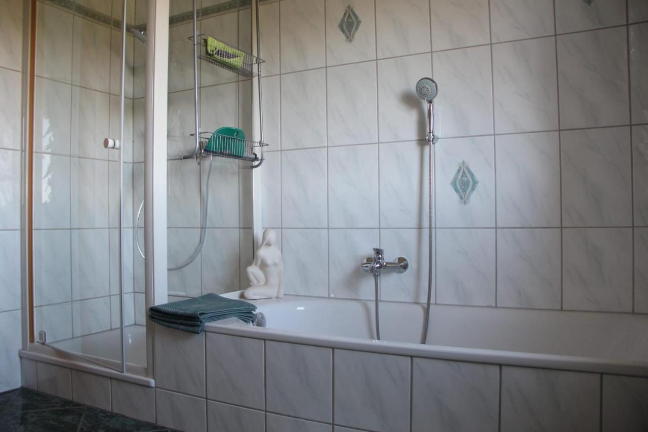 Ferienwohnung Knaub Bad Wildungen Ngoại thất bức ảnh